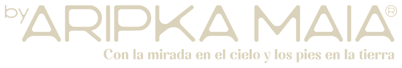 by Aripka Maia · Con la mirada en el cielo y los pies en la tierra